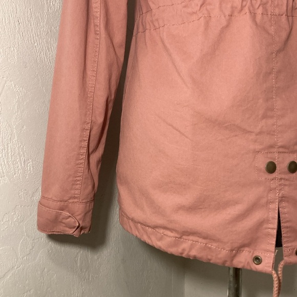 CM3 Outfitters Button / Zipper Jacket - Picture 9 of 11